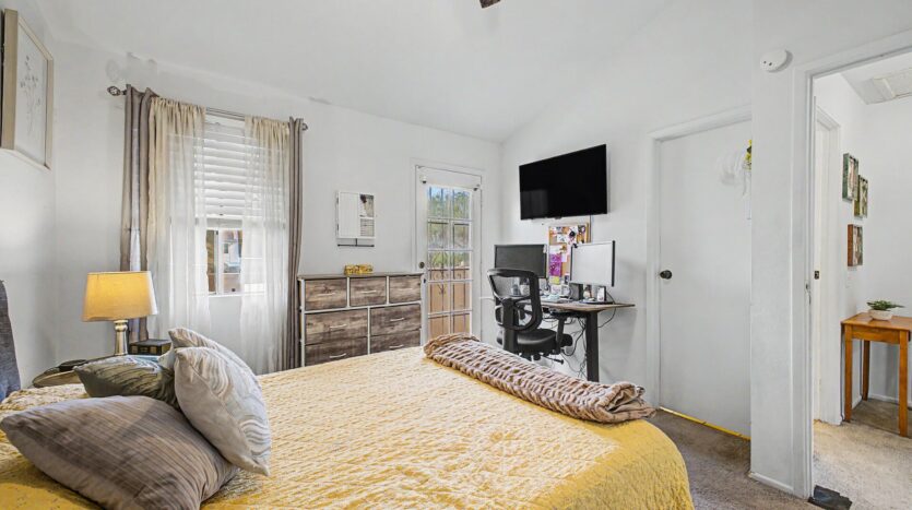 Charming Townhome