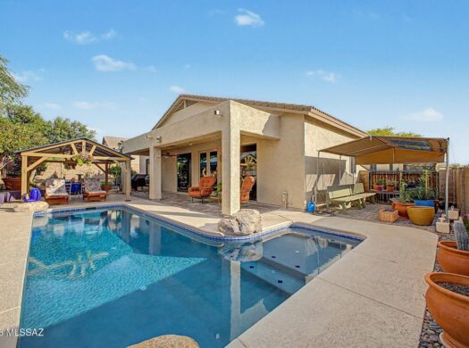 725 E Blue Mesa Place, Vail, AZ 85641