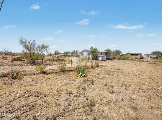 13255 S Hound Dog Road, Vail, AZ 85641